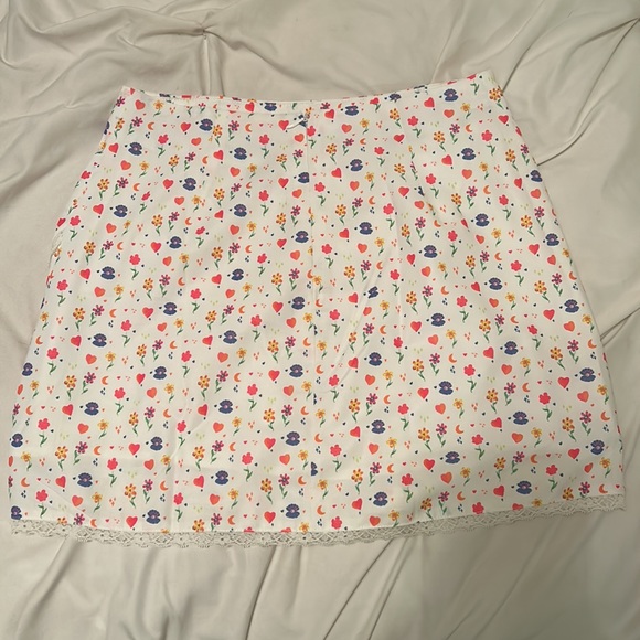 Princess Polly Skirt - Picture 3 of 4